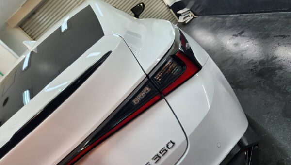 LEXUS IS350 断熱スモークフィルム施工！！
