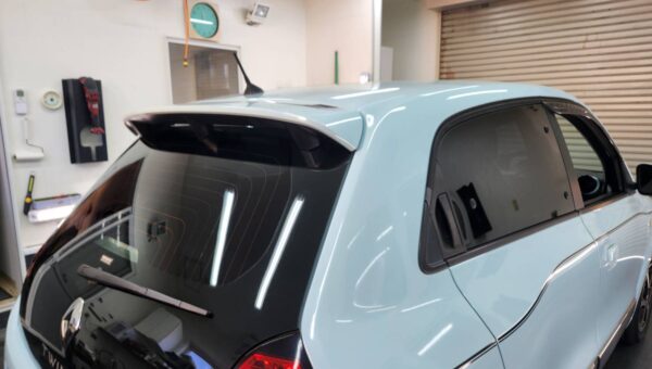 Renault TWINGO スモークフィルム施工！！