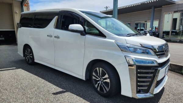 TOYOTA VELLFIRE 断熱スモークフィルム施工！！